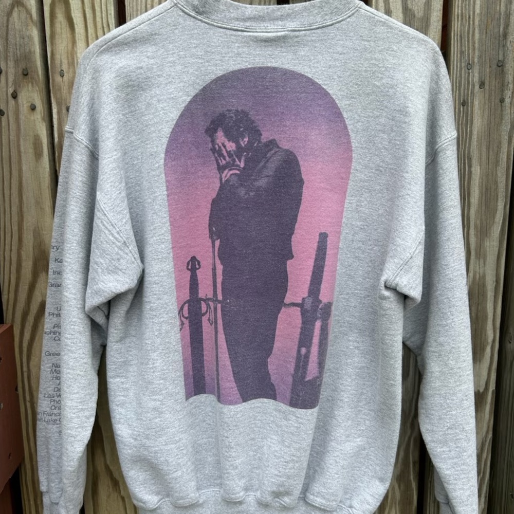 Gray Graphic Men's Sweater